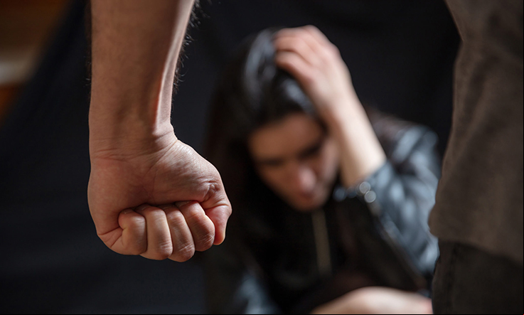 Briga de casal termina com mulher agredida e medida protetiva em Água Boa