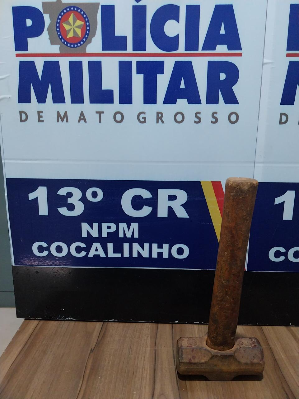 Homem leva marretadas na cabeça e suspeito é preso