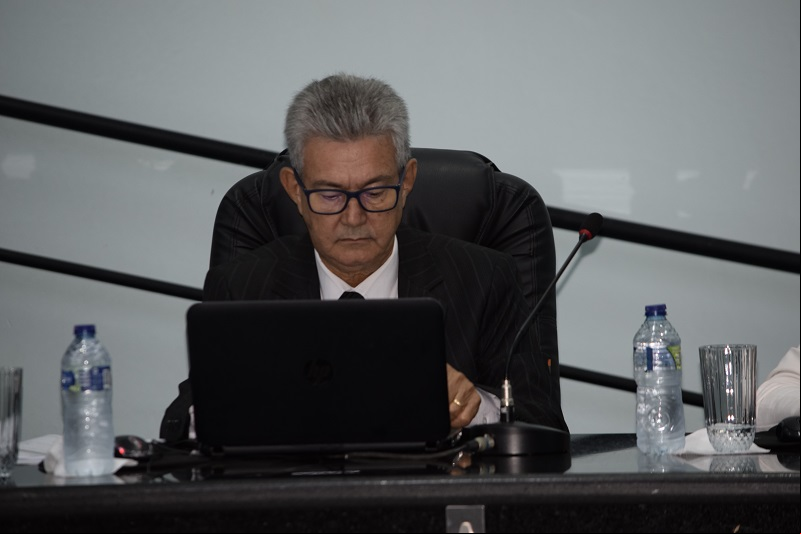 Foto Reprodução Divino Goiamat Defende Colaboração entre Legislativo e Executivo para Avanços em Querência; Veja Vídeo