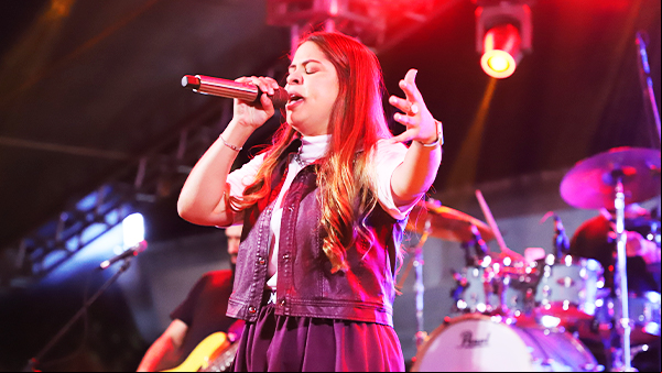 Louvorzão do vale edição 2024 cantora Valesca Mayssa