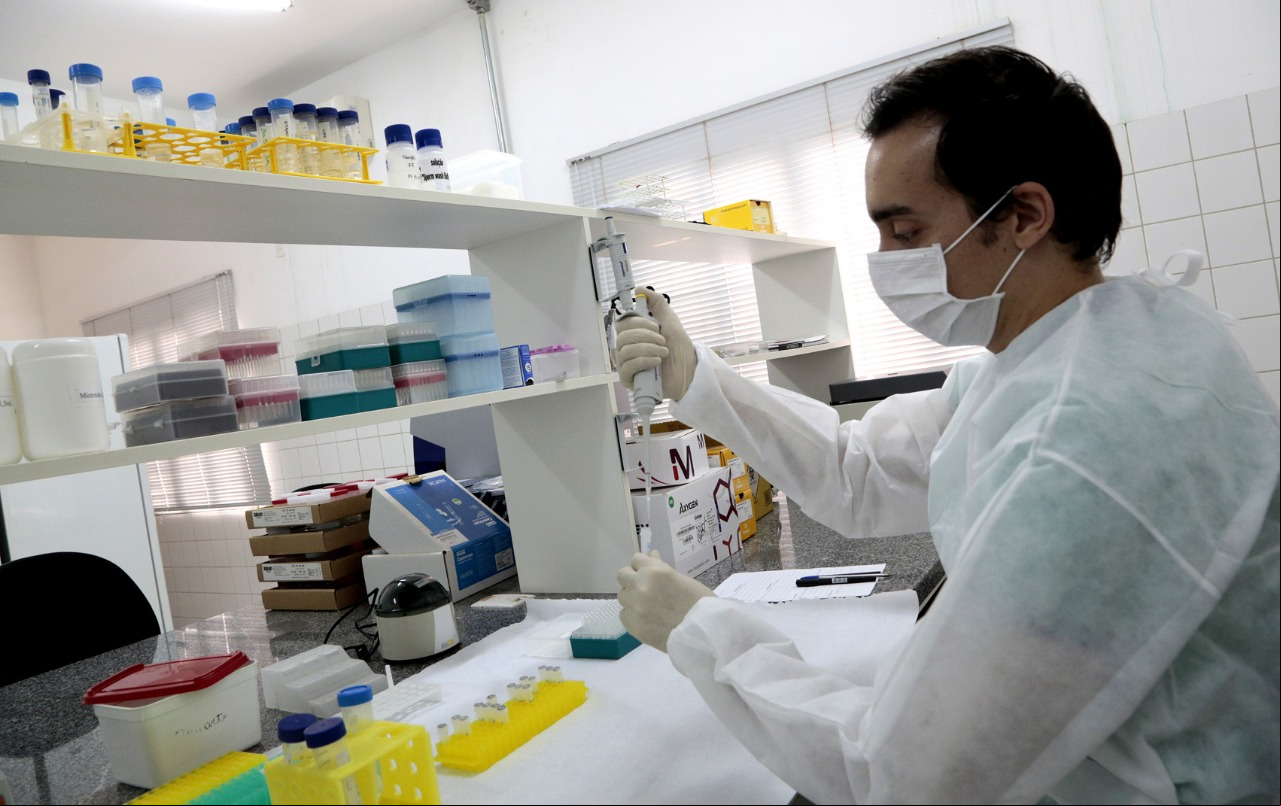 Motoristas das categorias C, D e E têm até hoje (30/04) para fazer exame toxicológico