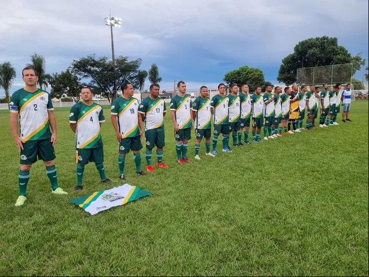 Foto Reprodução Iniciado o Campeonato Municipal de Futebol de Campo 2025 em Querência